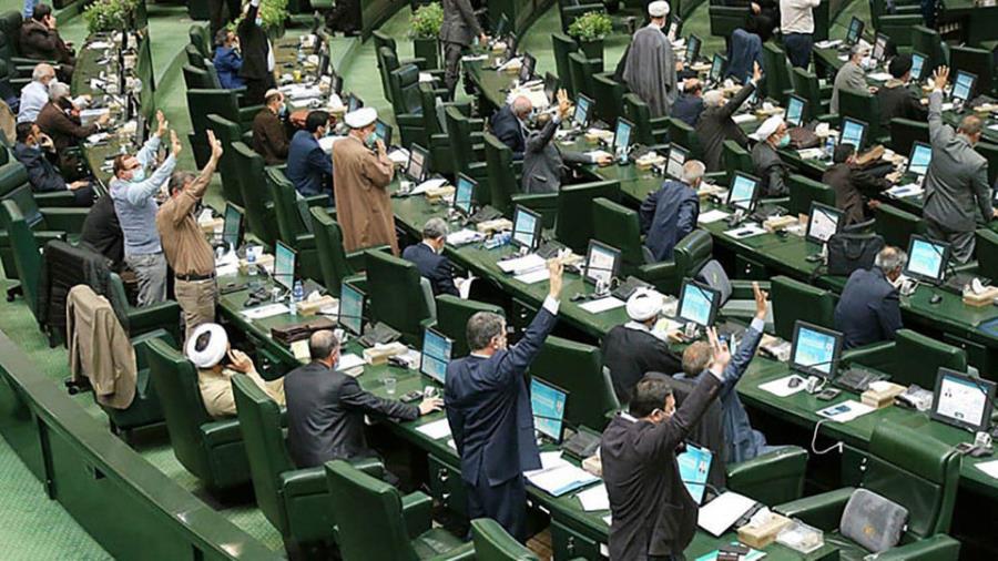 ایرادات شورای نگهبان به طرح‌های بیمه کارگران ساختمانی و مسکن برطرف شود